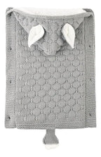 Saquito Abrigado para Paseo con Botones · 70 × 40 cm