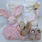Kit de Bienvenida para Bebé con Manta y Accesorios · Rosa