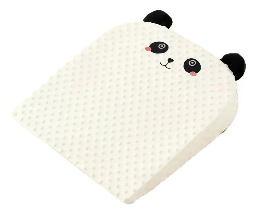 Cojín tipo cuña blanco con diseño de panda